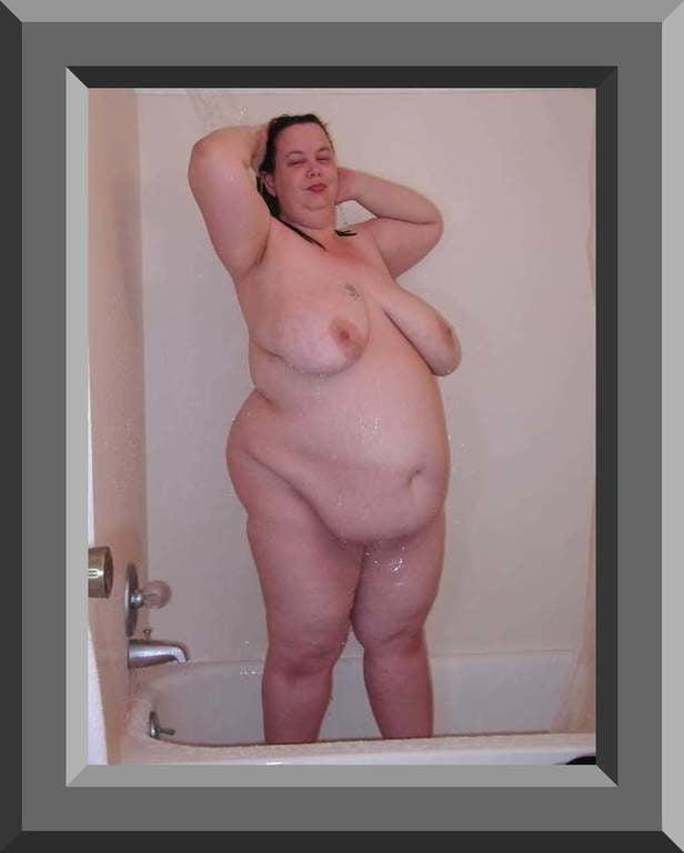 19P Expose fat Slut Mila