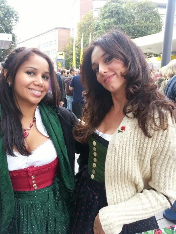 25P Bisexuel doctora Karem Cecilia