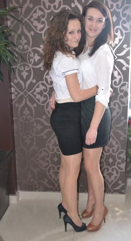 25P Girls into Girls