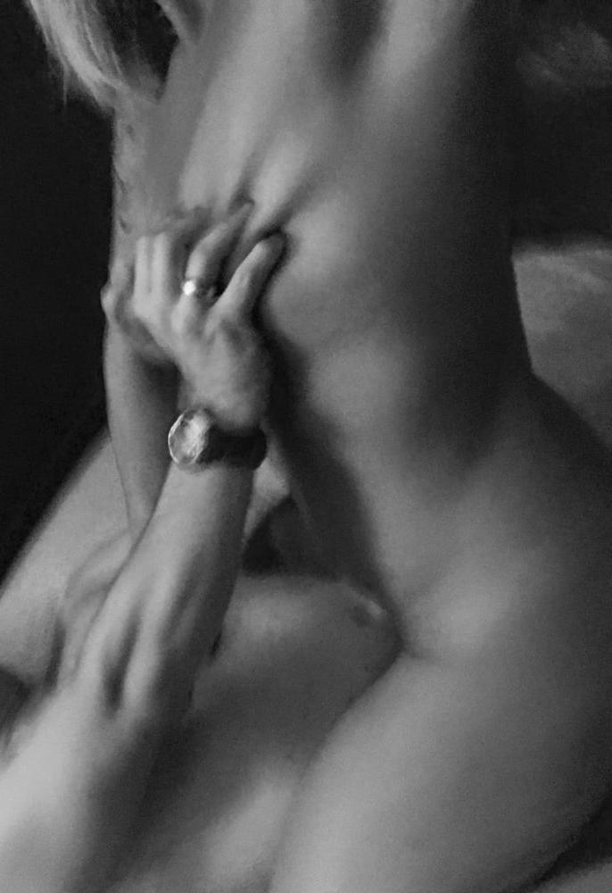 25P Hot Bisexual Blonde Hotwife Cuckold Couple