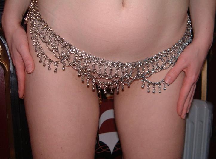 25P 5. Canadian nudists