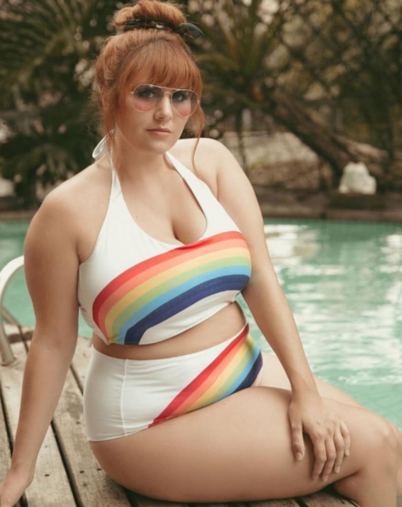 21P Gabriela Caroli - Plus Size Model - Curvy BBW