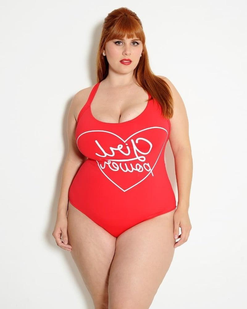 21P Gabriela Caroli - Plus Size Model - Curvy BBW