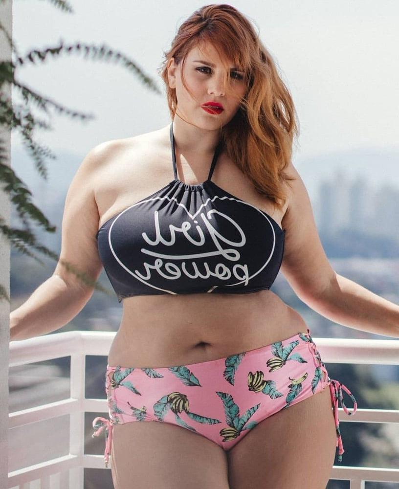 21P Gabriela Caroli - Plus Size Model - Curvy BBW