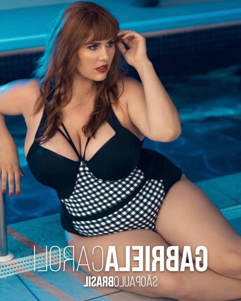 21P Gabriela Caroli - Plus Size Model - Curvy BBW