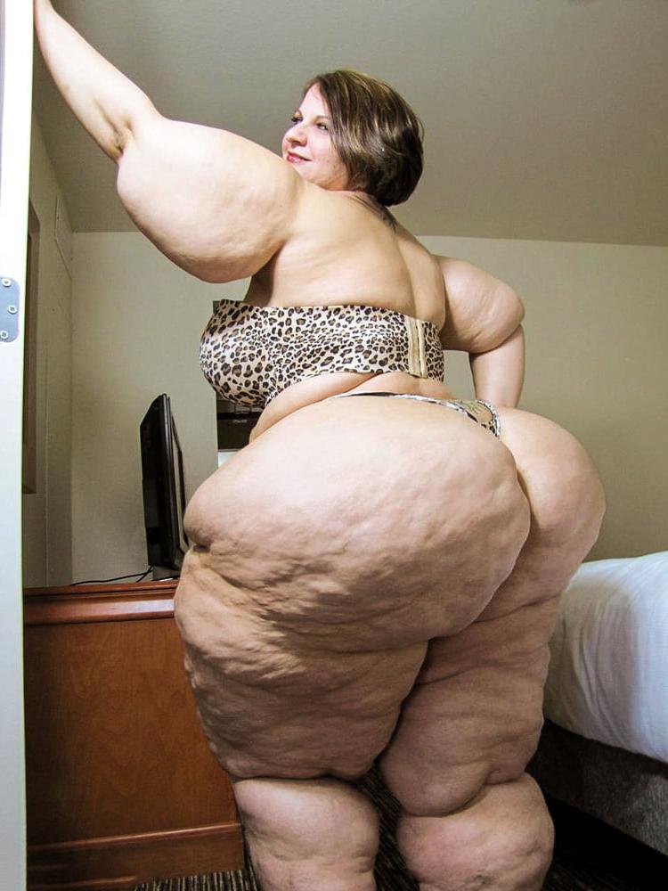25P Fat White Asses