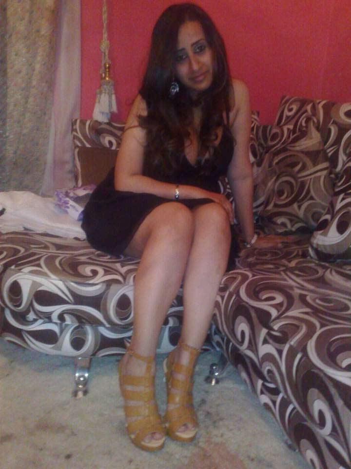 25P Arabian Sluts 541