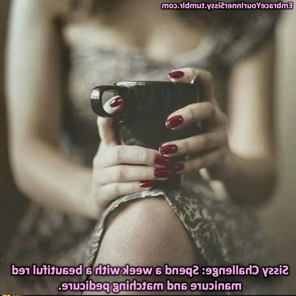 25P Caption Sissy