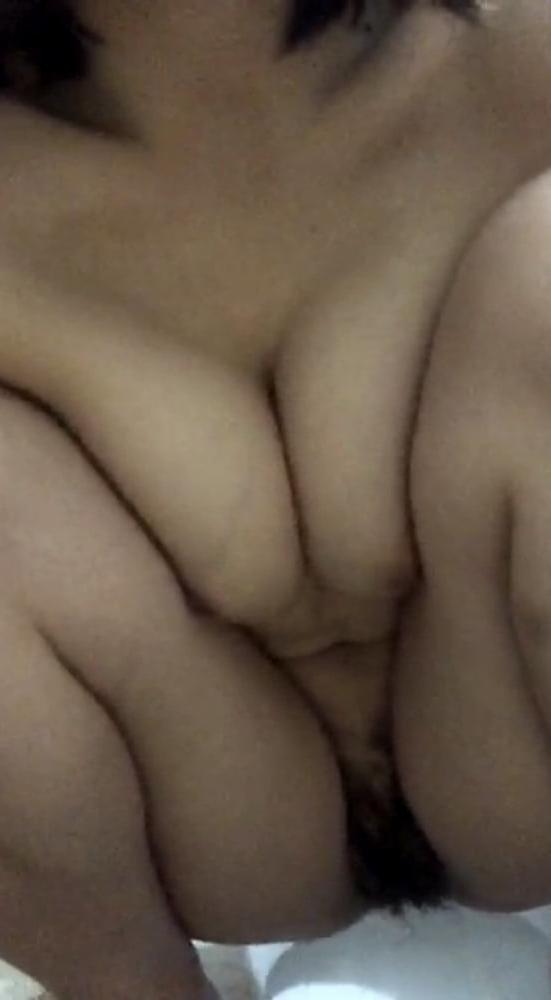 25P Thick Chinese Whore