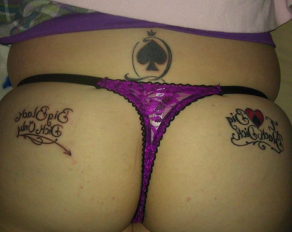 25P Hot wife tattoos.