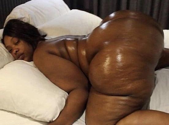 25P Fat Black Asses