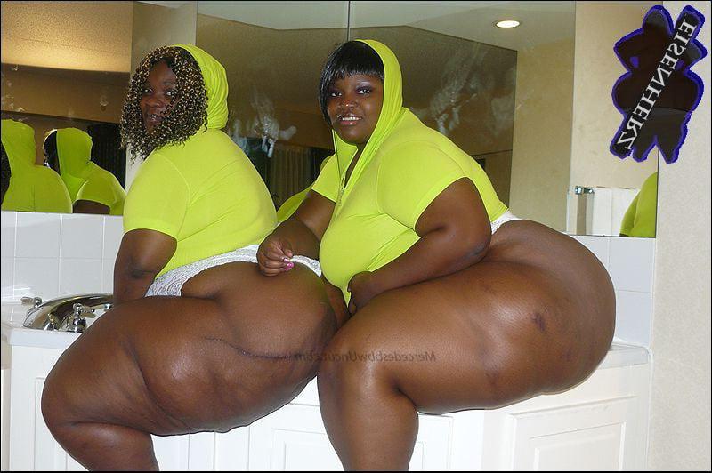 25P Fat Black Asses