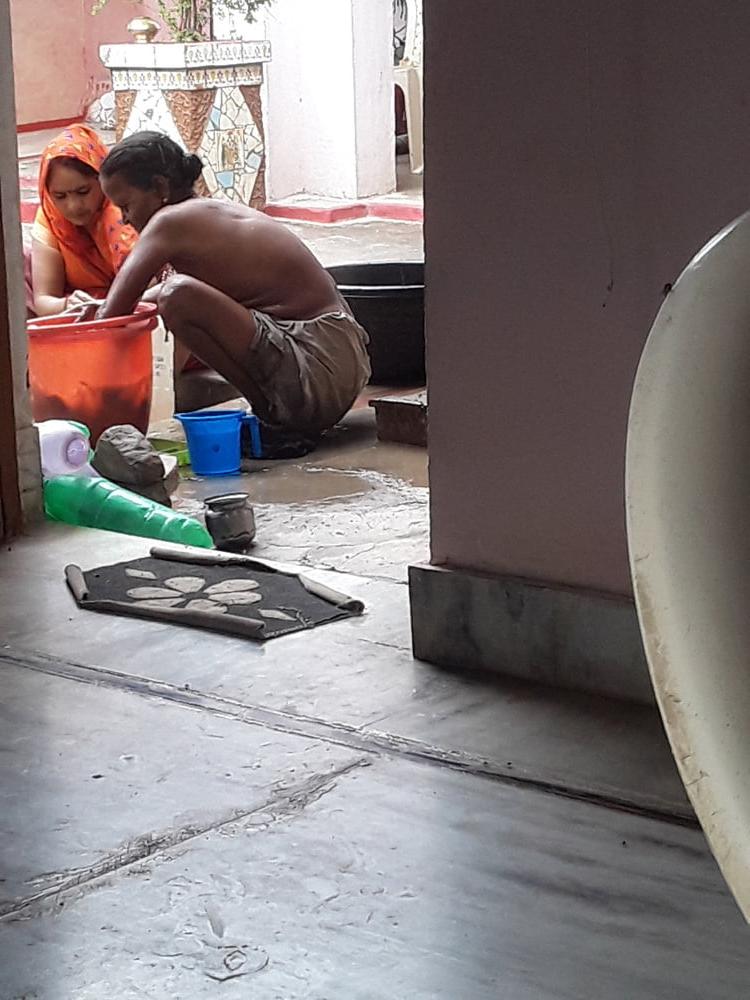 11P Policz village mom bathing
