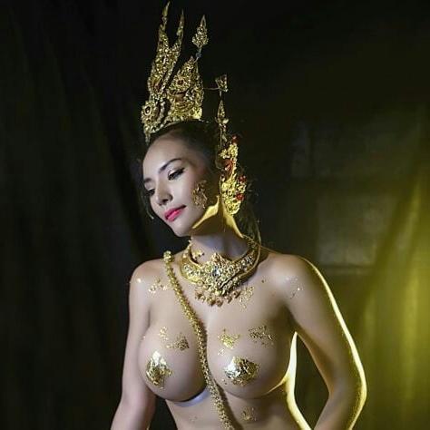 24P Thai model prostitute