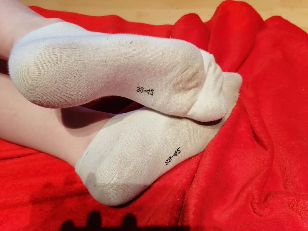 7P Feet and socks