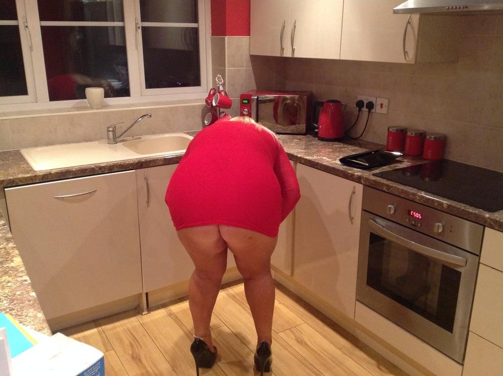 19P Big fat ass slut