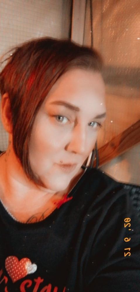 14P New pictures of me on girlfriend's birthday.