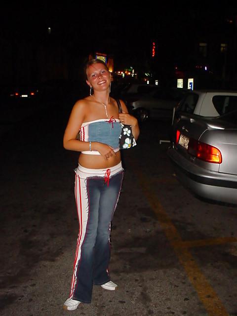 25P Queens in jeans XIII