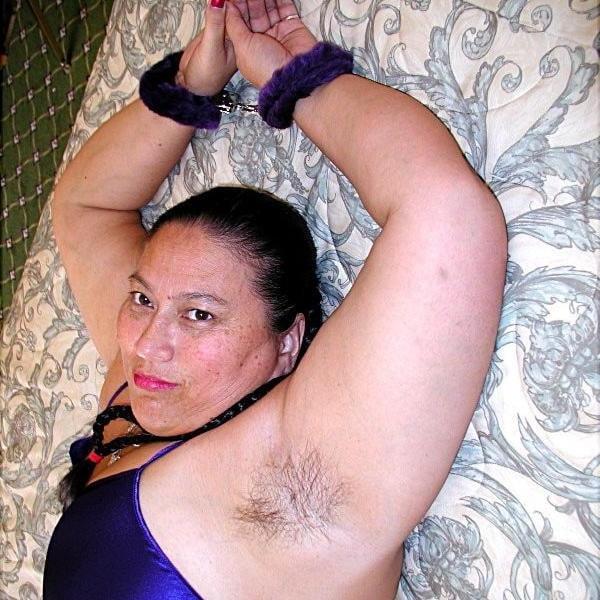 25P Hairy Armpit BBWs &amp; SSBBWs