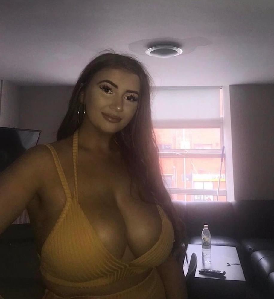 25P Uk Amy 34h fat tits