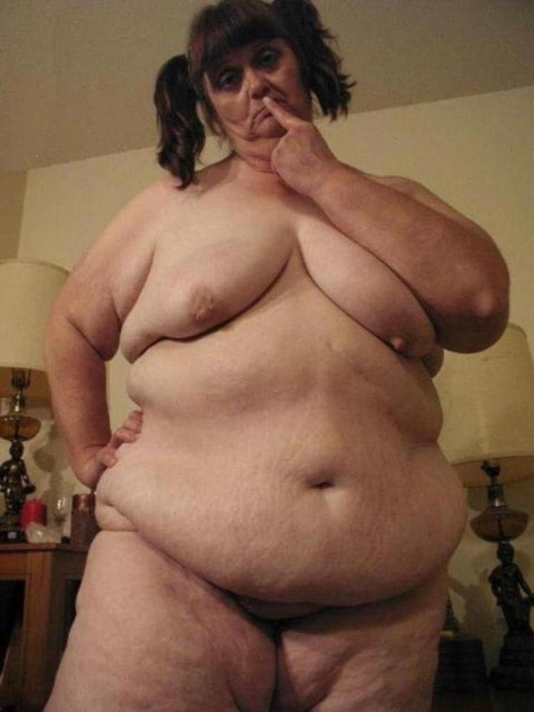 25P Fat Old Women are The Best!