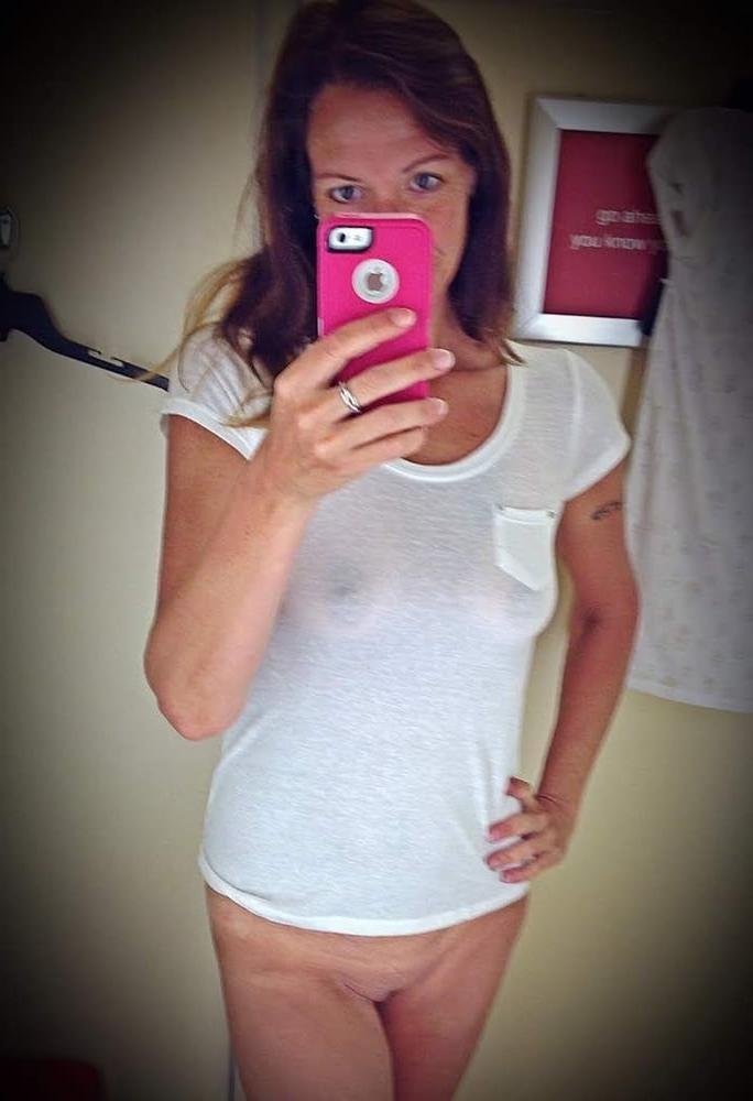 25P Barbara Exposed as Bisexual Slut