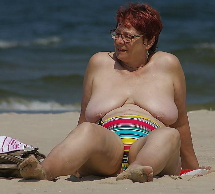 19P BBW - Mature - Bikini and Bathing Suit 3