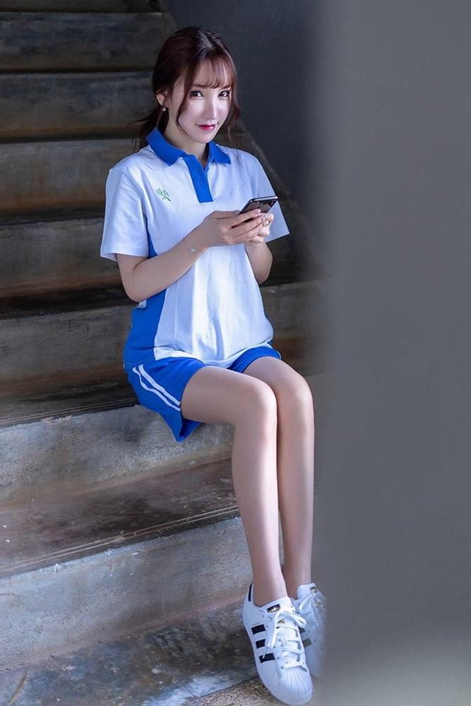 25P Chinese Girl 105