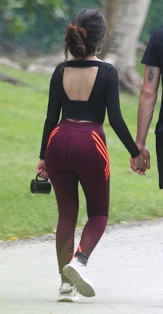 8P Camila Cabello thong