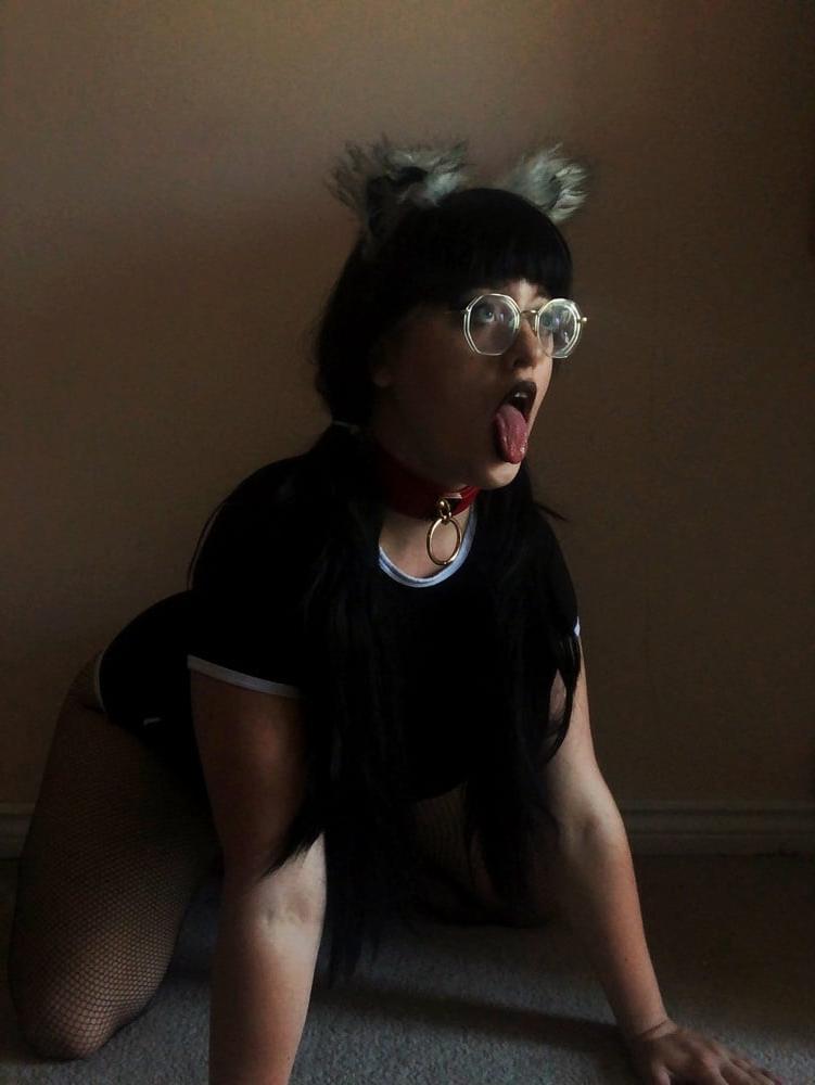 25P Fat horny Whore 24yo at home - BBW private pics