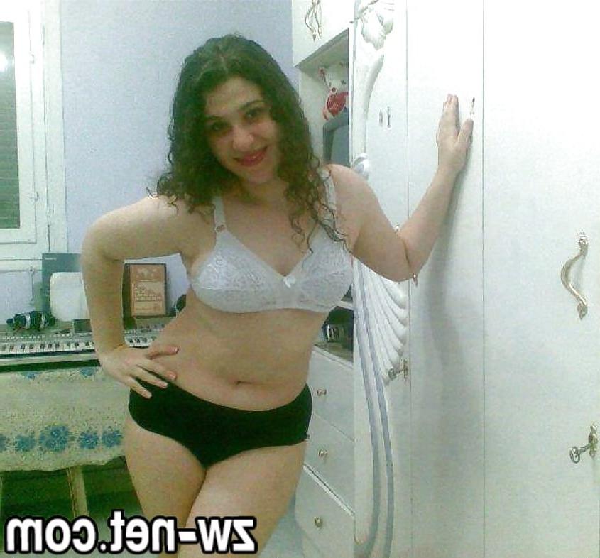 25P Arabian Sluts 537
