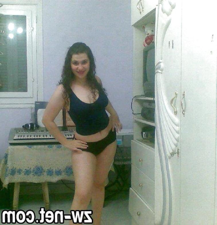 25P Arabian Sluts 537