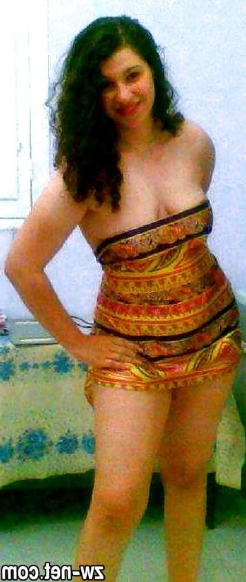 25P Arabian Sluts 537