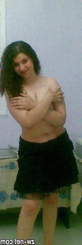 25P Arabian Sluts 537
