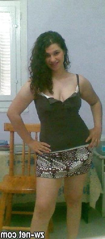 25P Arabian Sluts 537