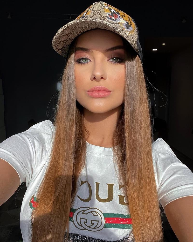 25P Liana Vasilisinova hot instagram model