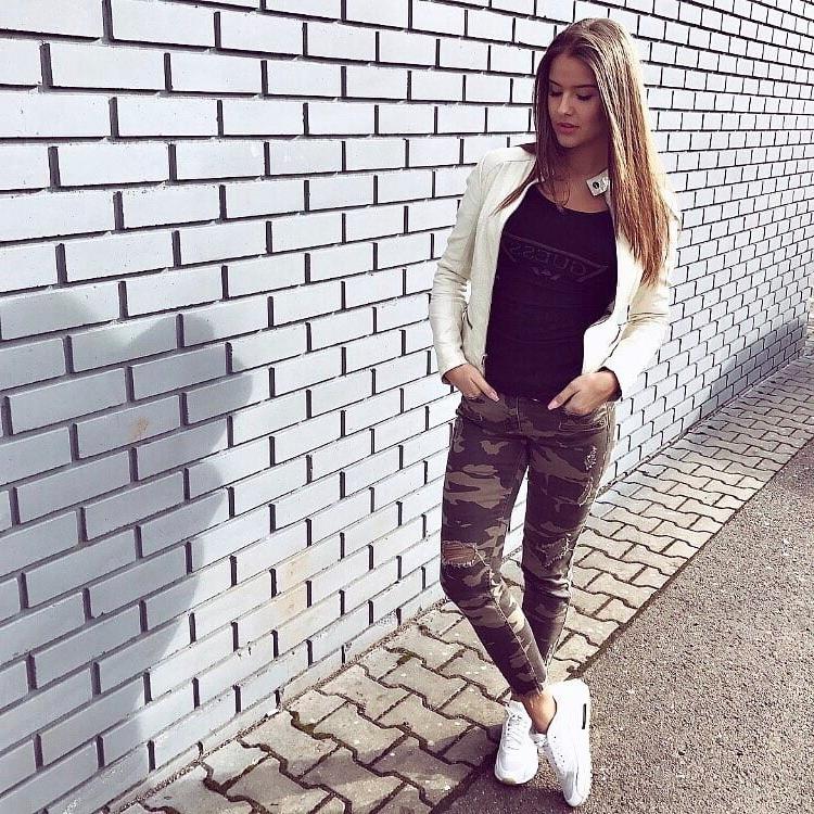 25P Liana Vasilisinova hot instagram model