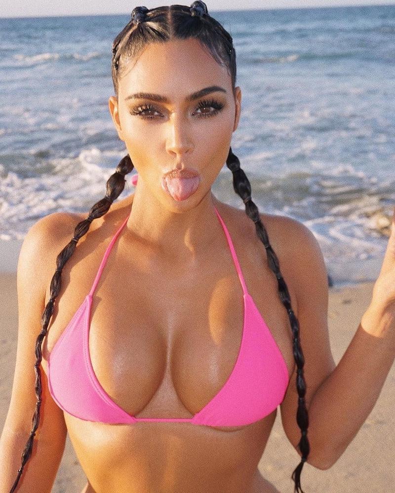 25P Kim Kardashian BBC Queen