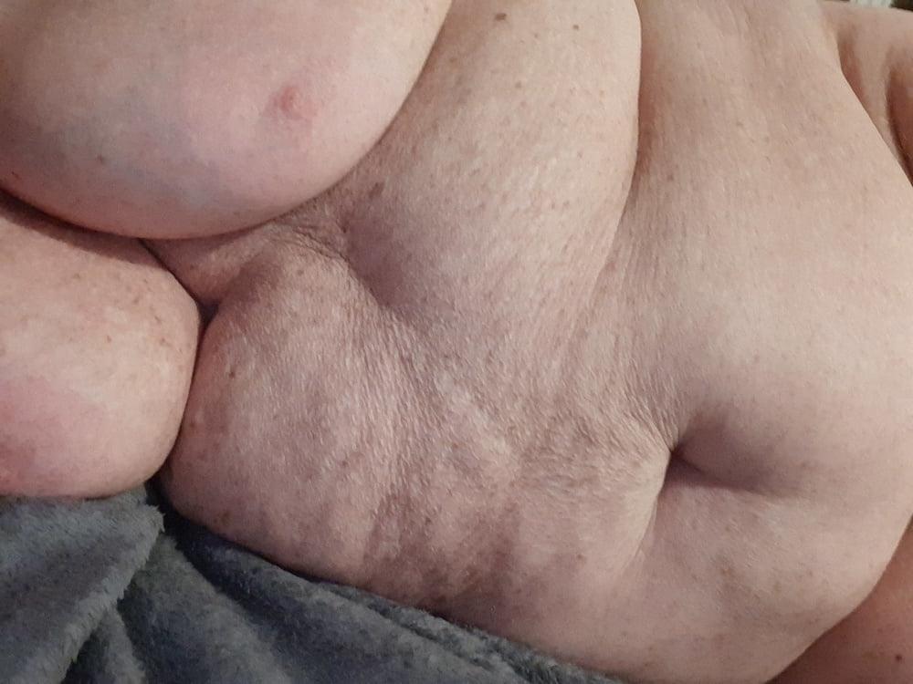 25P Fat beautiful  woman
