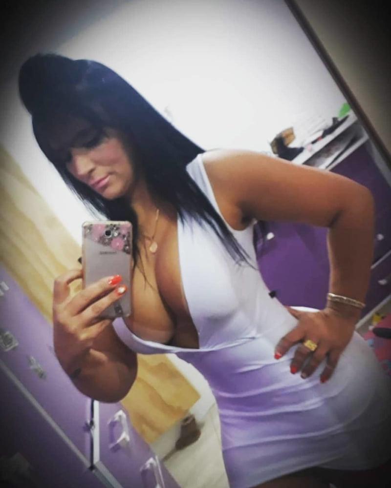 25P Brazilian slut