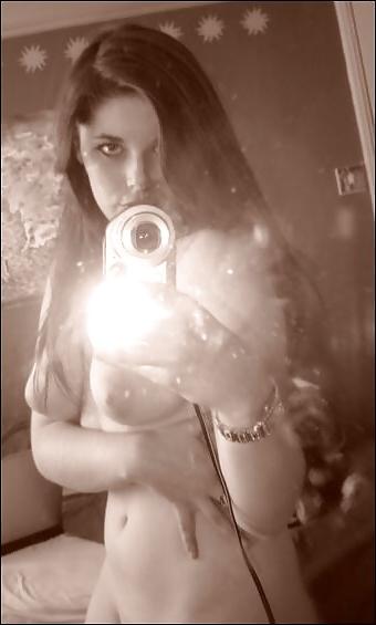 14P New Mirror shot girls.2