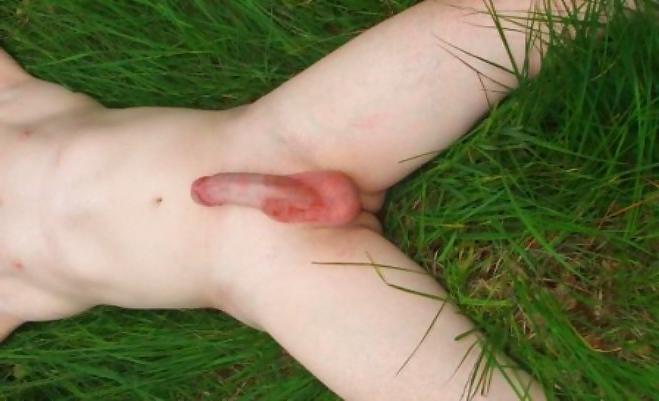 5P Public nude 