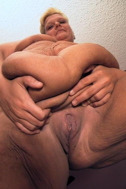 15P Mature  fat woman