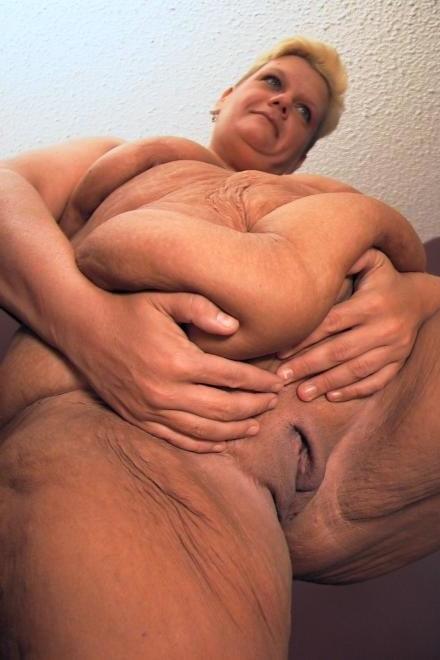 15P Mature  fat woman