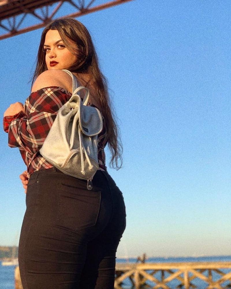 25P Wide Hips - Amazing Curves - Big Girls - Fat Asses (42)