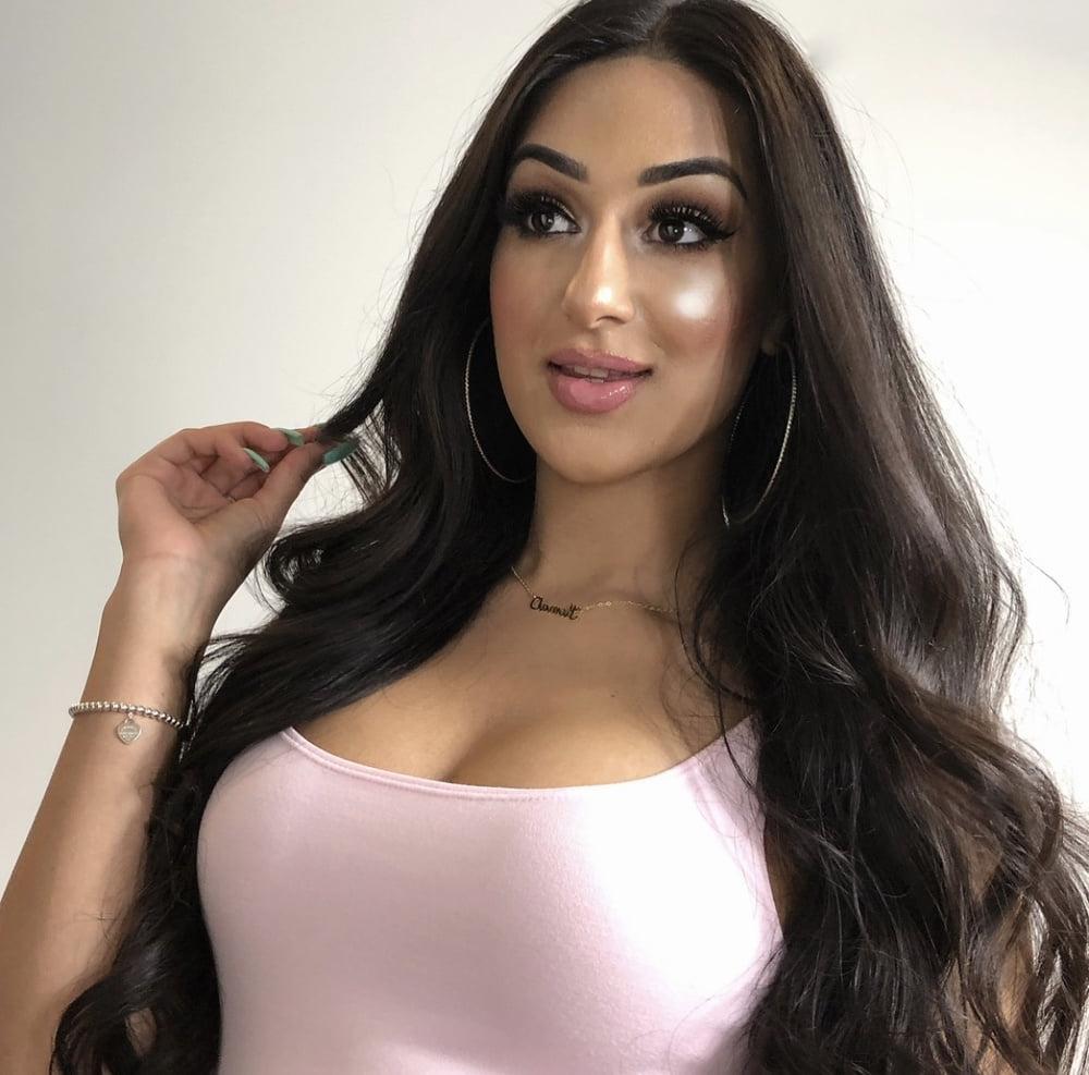 25P Perfect bimbo slut