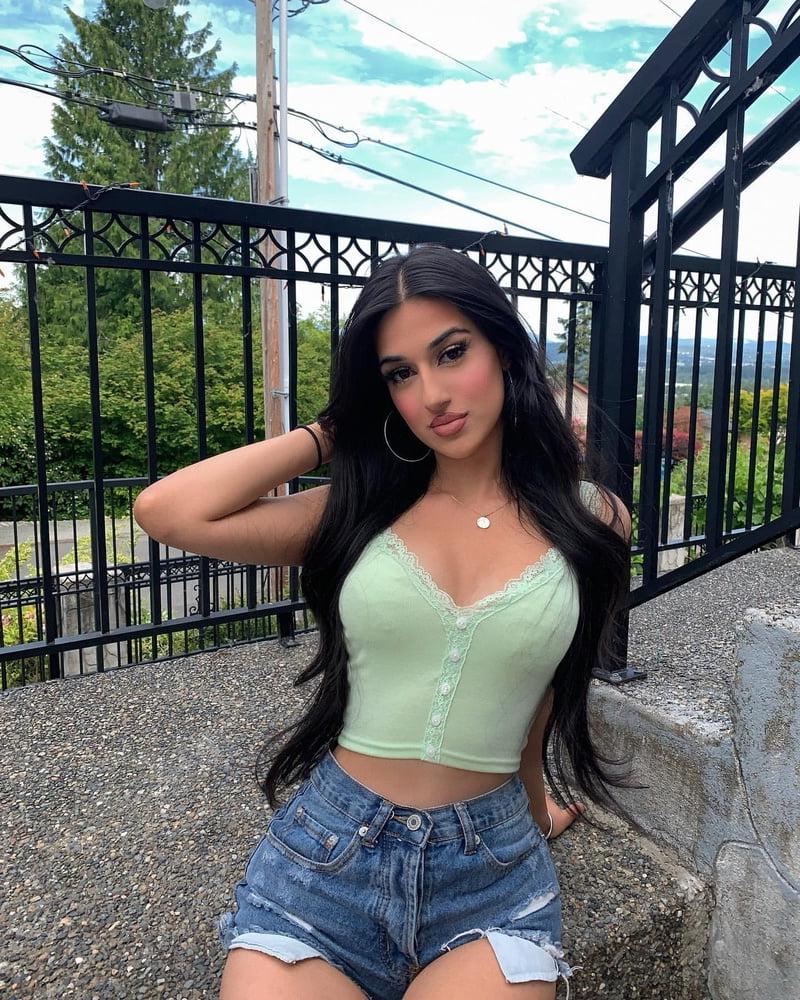 25P Perfect bimbo slut