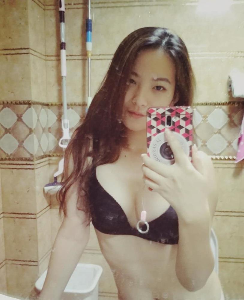 25P Slutty Chinese Law Student Katherine From WeChat