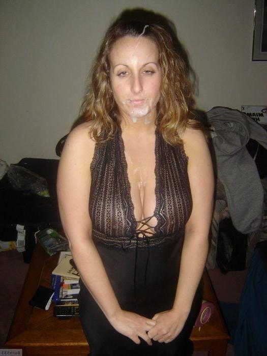 25P Sexy Curvy Huge Tits &amp; Ass MILF Poses &amp; Sucks &amp; Fucks Cock