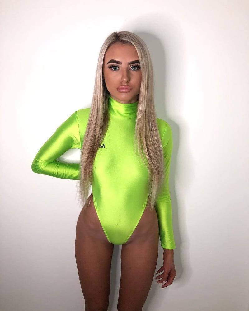 25P Tight blonde chavs